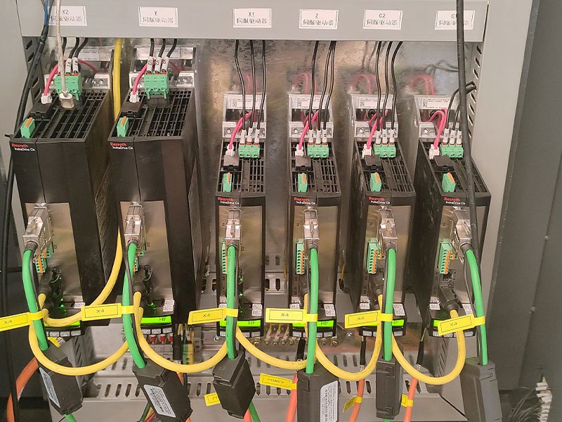 Precision busbar mould and die details