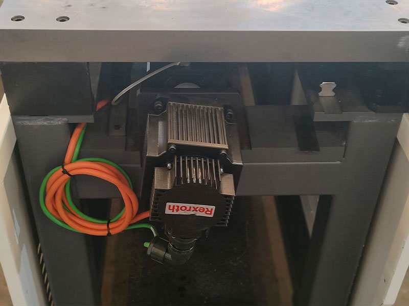 Precision servo motor busbar machine Turkey